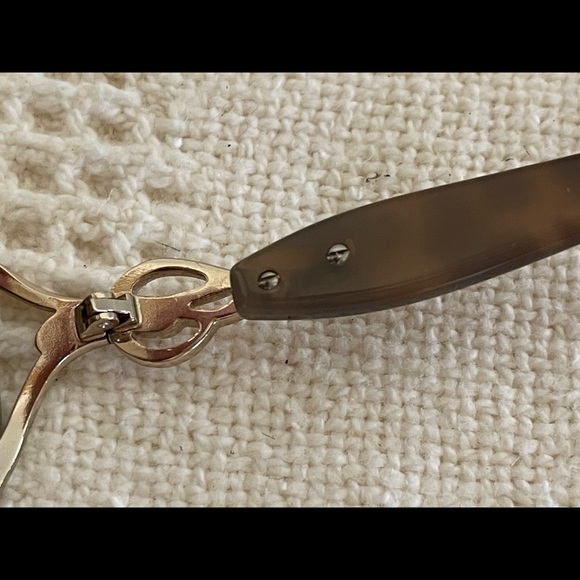 Tortoise Oval Sunglasses Frame only. - Picture 12 of 12